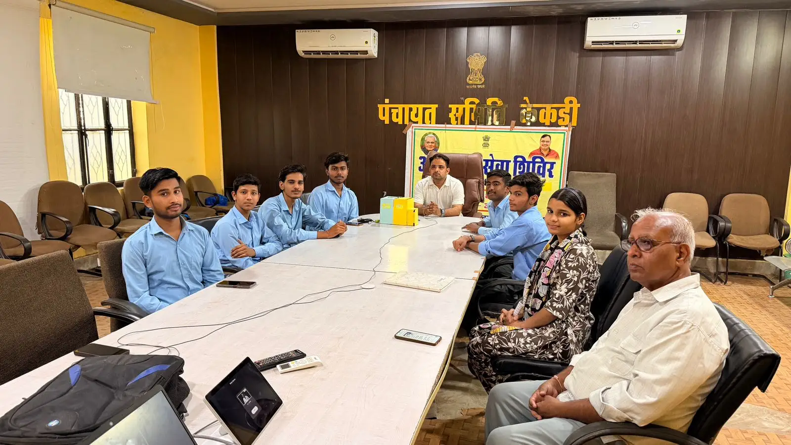 राष्ट्रीय प्रौद्योगिकी दिवस पर विद्यार्थियों ने विज्ञान संवाद में लिया भाग