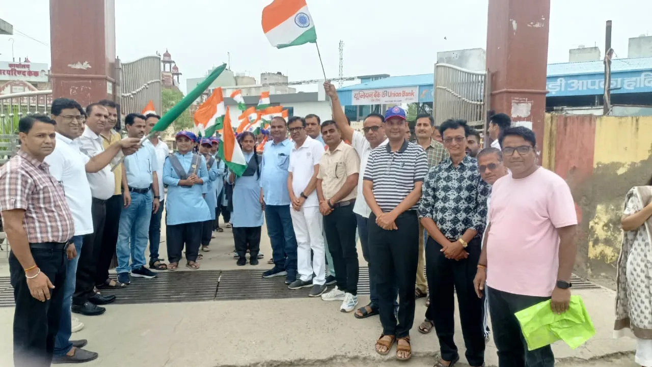 केकड़ी में तिरंगा प्रभात फेरी, 550 विद्यार्थियों ने लिया हिस्सा