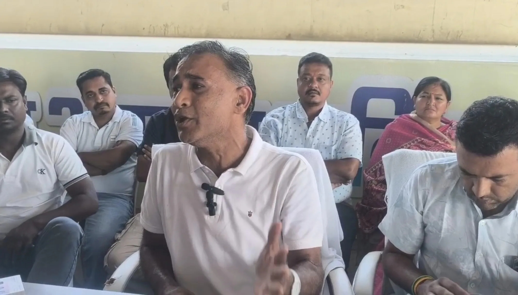केकड़ी में सड़क और सीवरेज को लेकर पालिकाध्यक्ष मित्तल की प्रेस वार्ता, बोले—सरकारी धन की बर्बादी रोकना प्राथमिकता